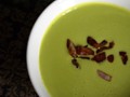Crme de petits pois au lard
